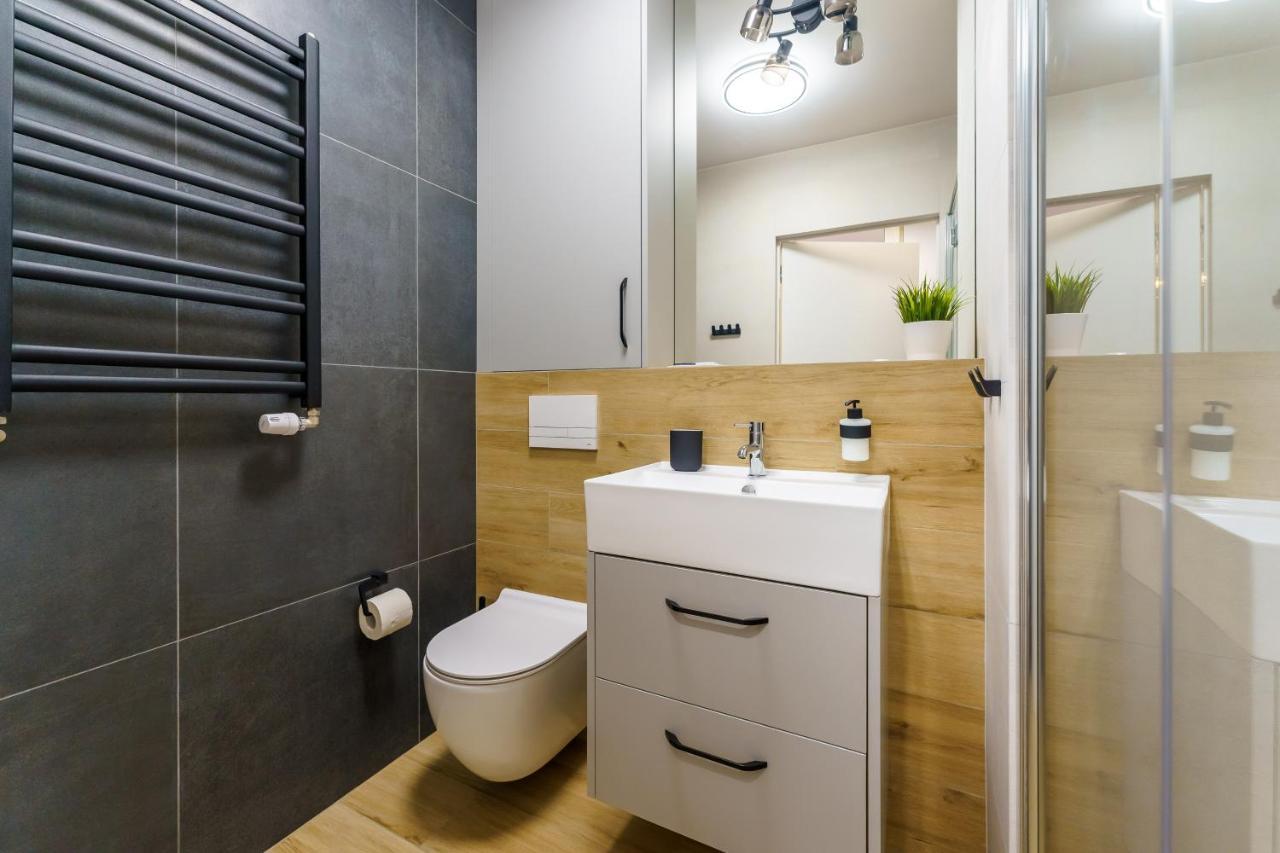 Perlowa Przystan Rent - Classic Gold & Silver Apartman Kołobrzeg Kültér fotó