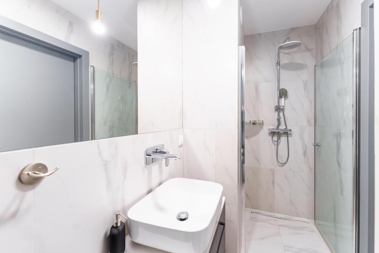 Perlowa Przystan Rent - Classic Gold & Silver Apartman Kołobrzeg Kültér fotó