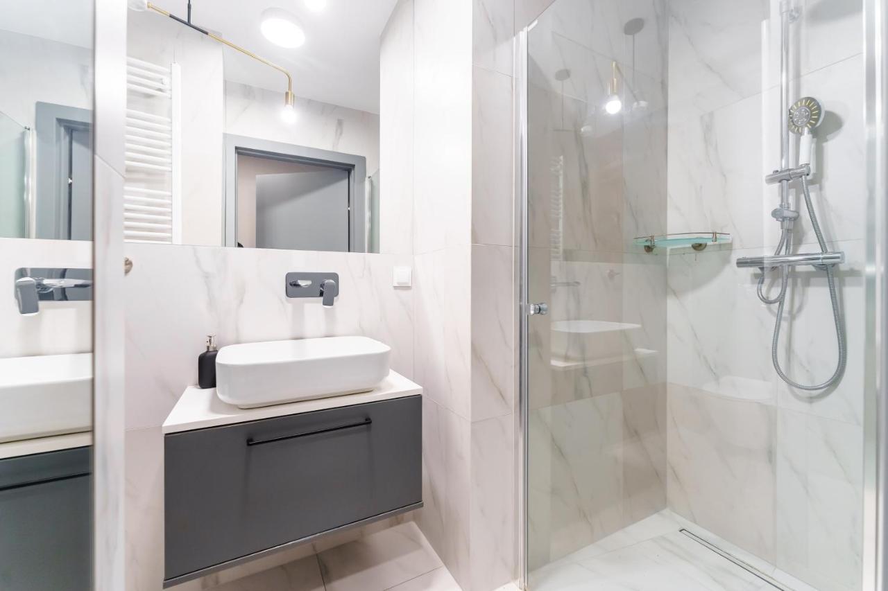 Perlowa Przystan Rent - Classic Gold & Silver Apartman Kołobrzeg Kültér fotó
