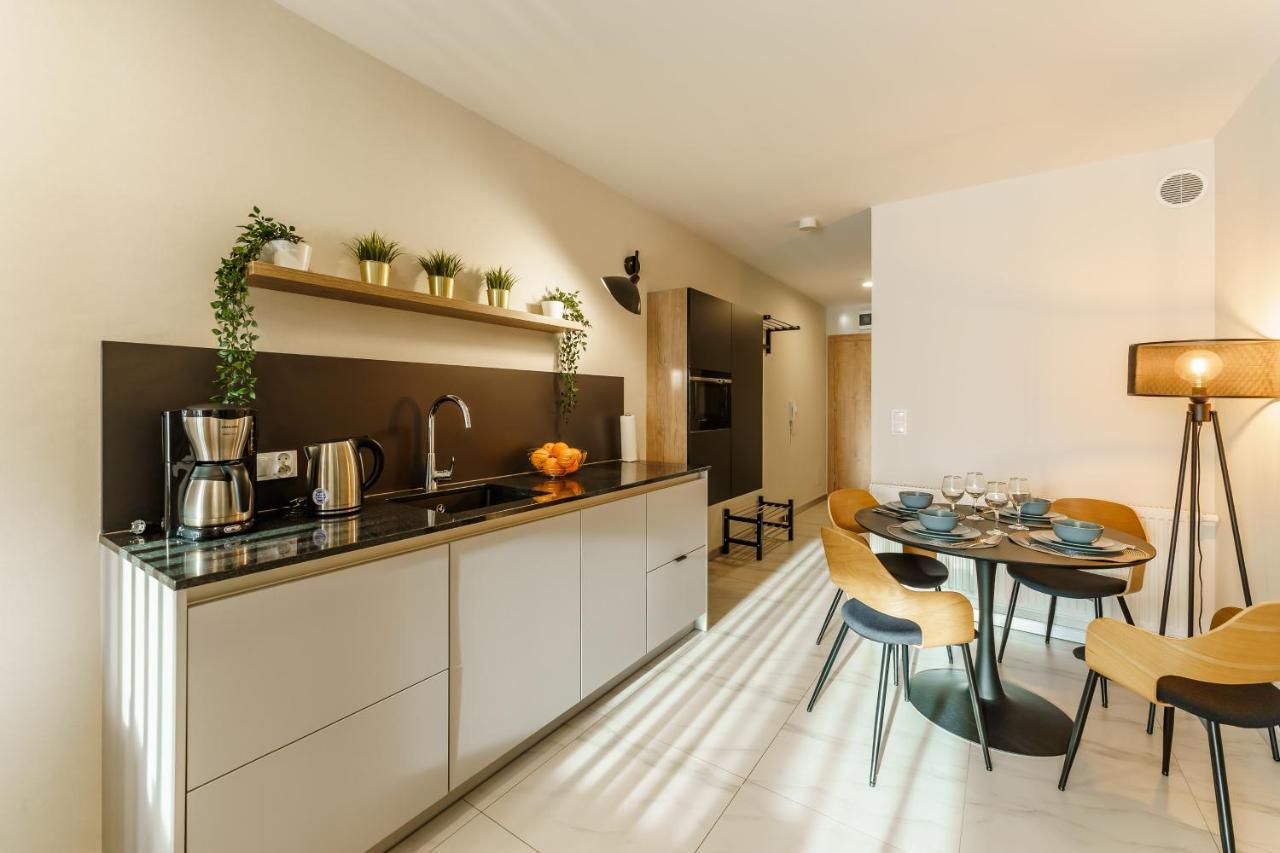 Perlowa Przystan Rent - Classic Gold & Silver Apartman Kołobrzeg Kültér fotó